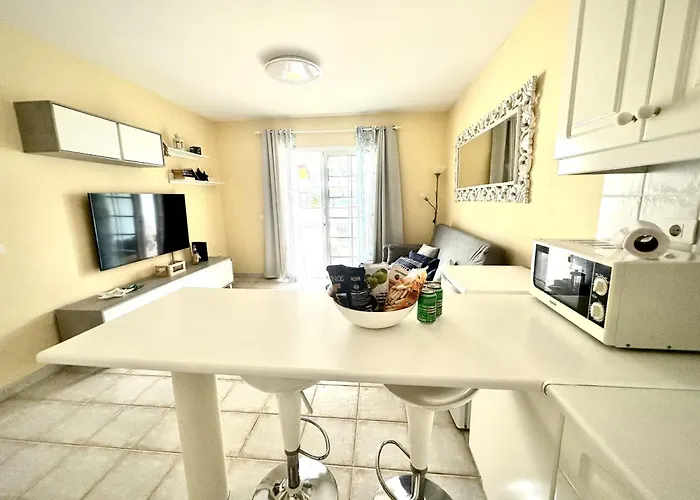 Huge Sunny Terrace & Pool By Deihu Experiences Apartament